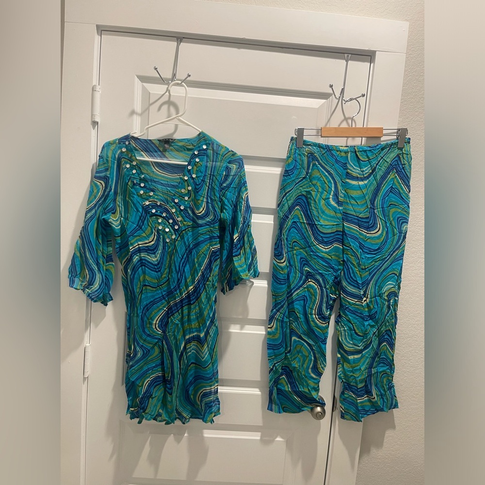 Soma 100% Silk beaded print tunic blouse & Cropped Pant Set Sz 1 / S - Picture 2 of 11